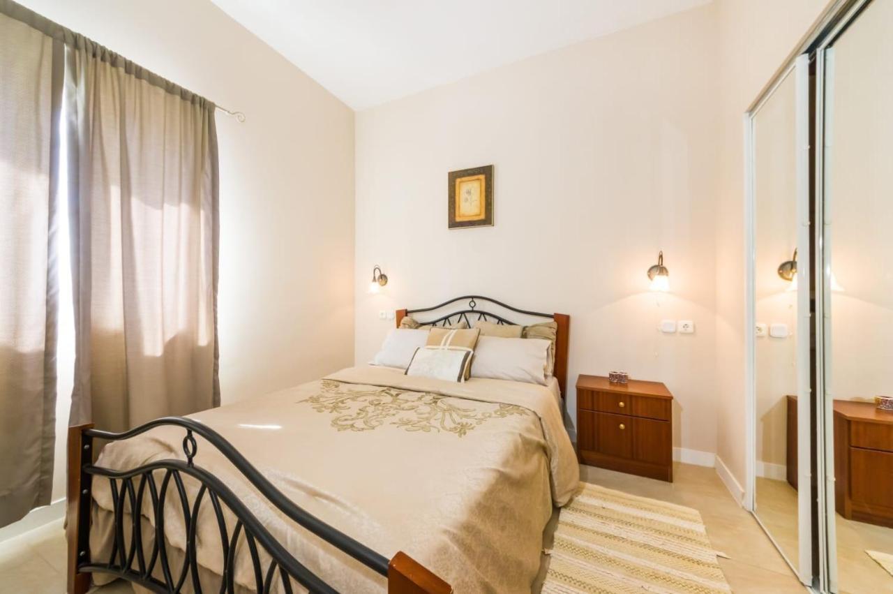 Apartments With A Parking Space Zaton, Zadar - 15000 Затон Екстериор снимка